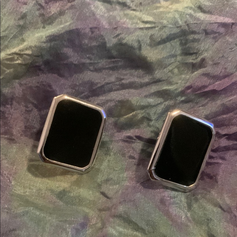 Vintage Black & Silver clip on Earrings